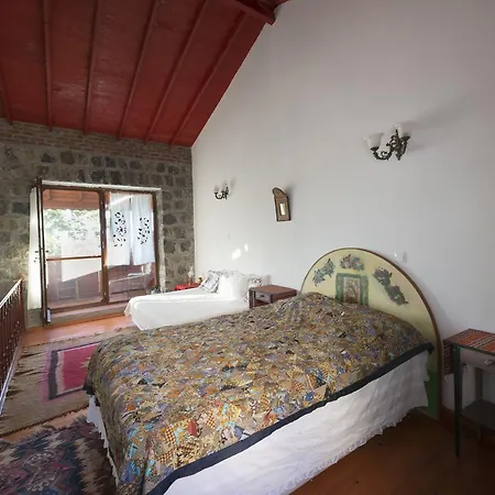 Bahce Bed and Breakfast